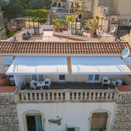 La Terrazza Di Porta Messina Hotel ตาออร์มินา ภายนอก รูปภาพ